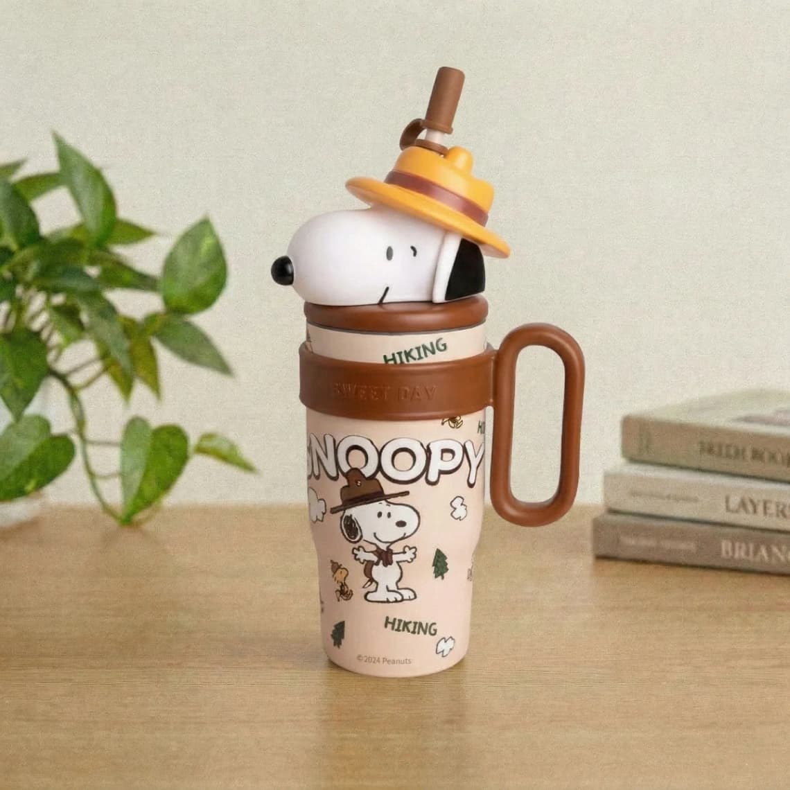 Snoopy Sweet Day Sipper 800ml | Insulated Hot & Cold Travel Tumbler with Handle
